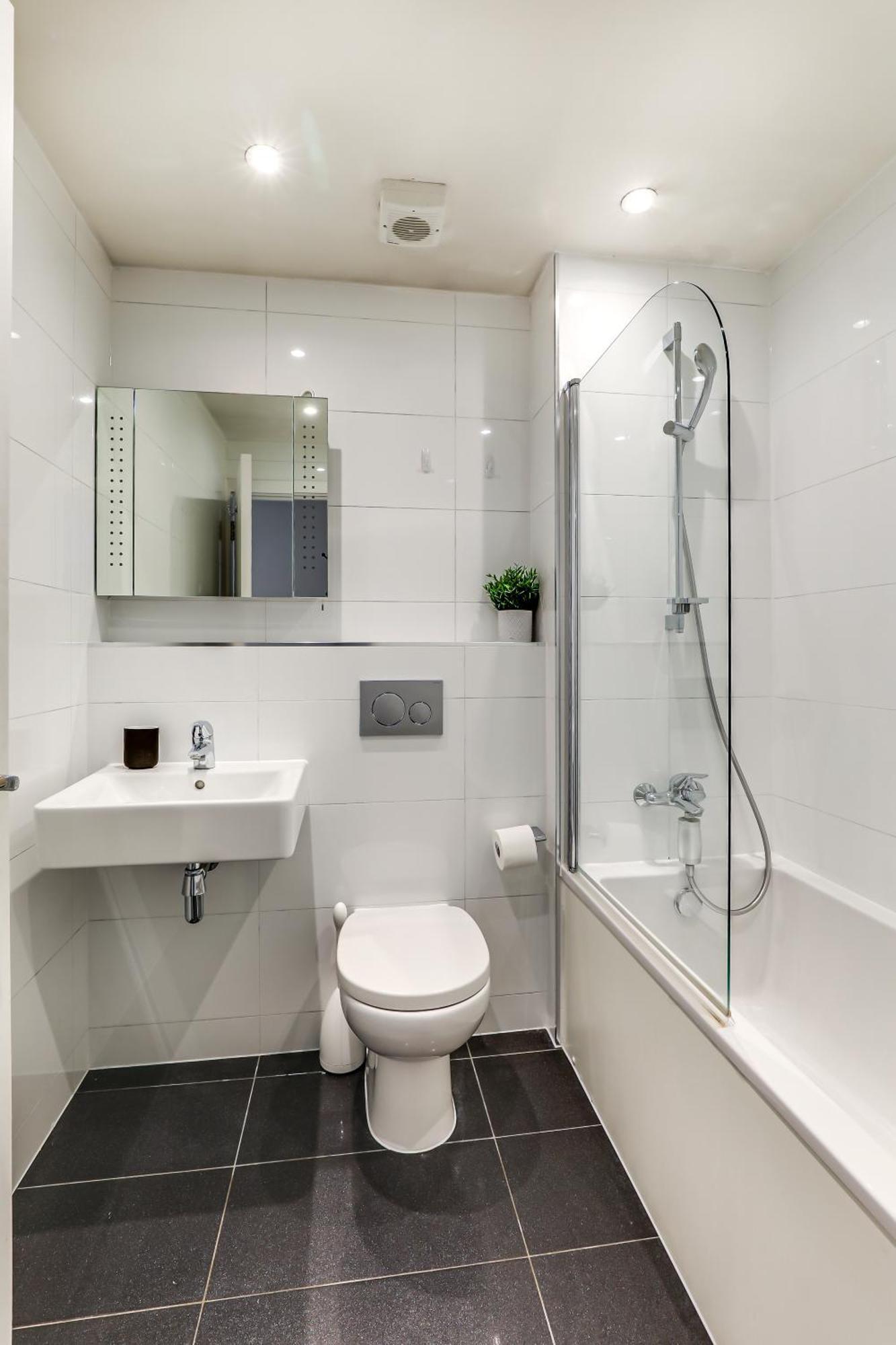 Exceptionally Spacious Central Canterbury Home Екстериор снимка